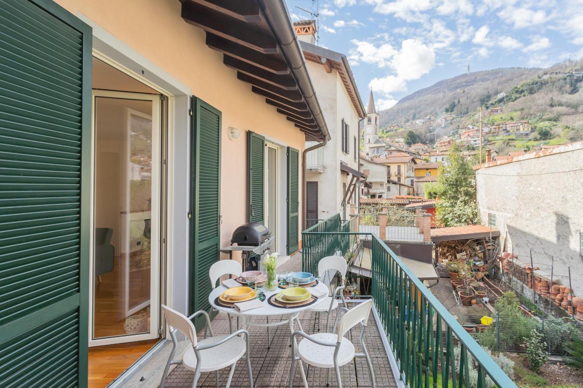 Ponente Balcony & Garden By Rent All Como Граведона Экстерьер фото